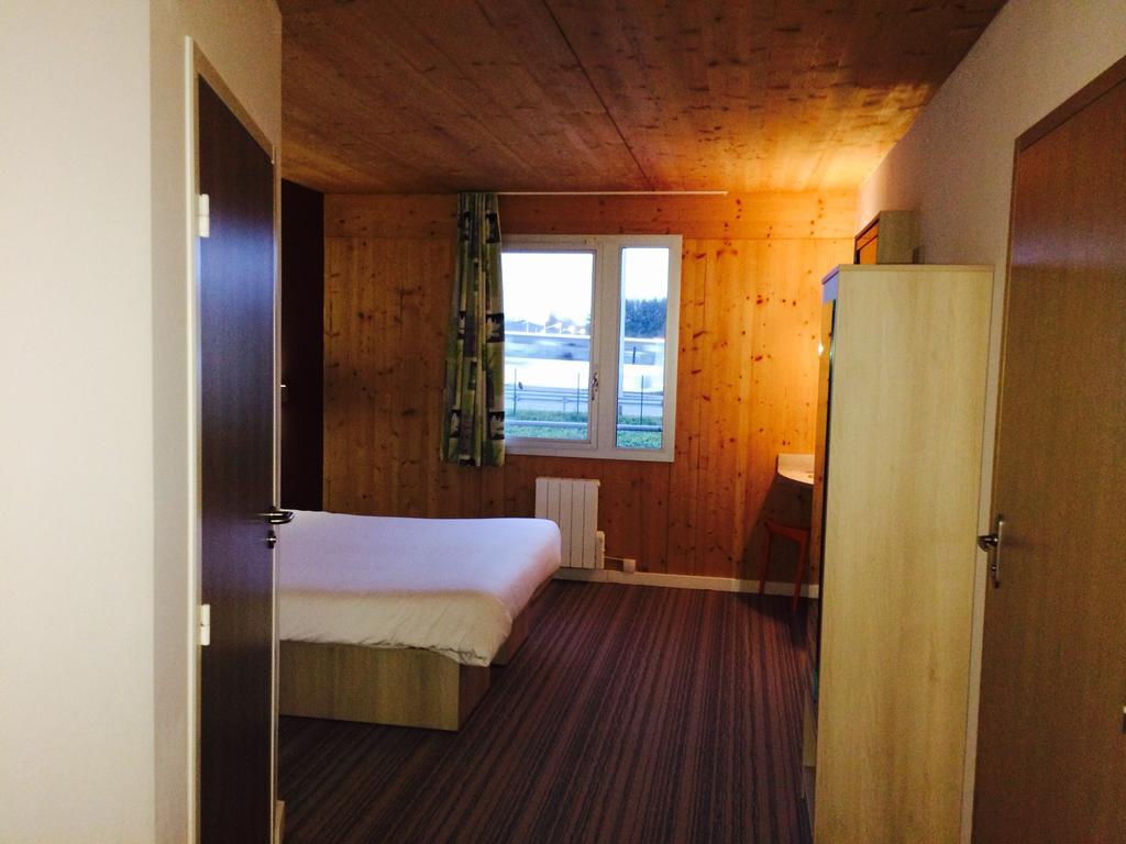 Fasthotel Dunkerque Colmenar Ruang foto