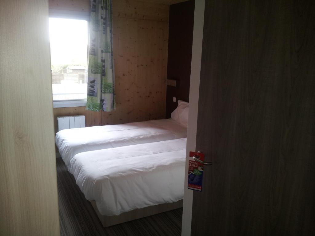 Fasthotel Dunkerque Colmenar Ruang foto
